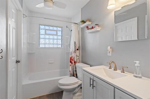 1237 Trails Dr, Fenton, MO 63026 photo 17