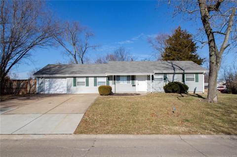 403 Eggering Dr, O'fallon, MO 63366 photo 1