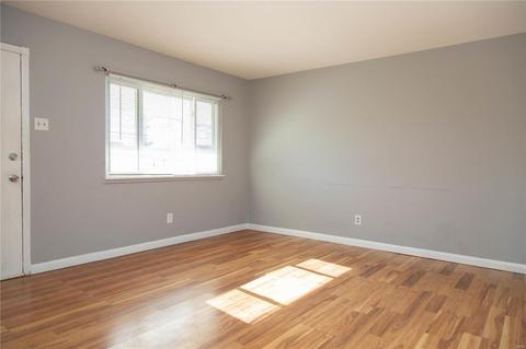 403 Eggering Dr, O'fallon, MO 63366 photo 4