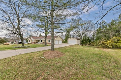 6021 Lafayette Dr, Weldon Spring, MO 63304 photo 4