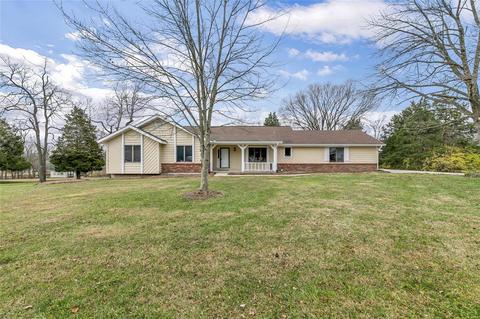 6021 Lafayette Dr, Weldon Spring, MO 63304 photo 2