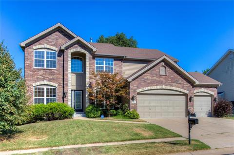 261 Magnolia Trce, Ballwin, MO 63021 photo 1