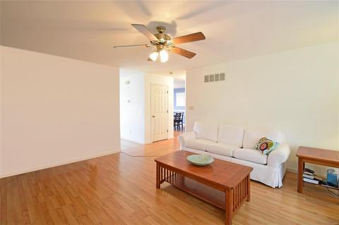 765 Mcbride Pointe Dr, Wildwood, MO 63011 photo 13