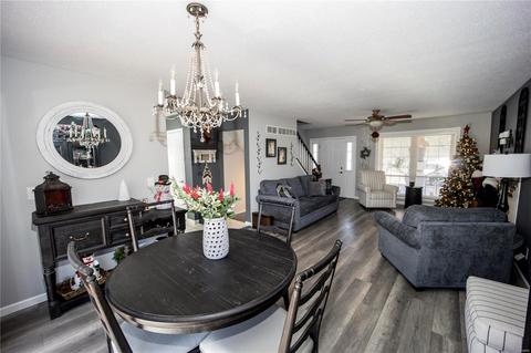 514 Oaktree Crossing Ct, Ballwin, MO 63021 photo 8