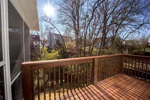 514 Oaktree Crossing Ct, Ballwin, MO 63021 photo 18