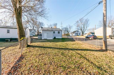 11065 Florence Ave, Saint Ann, MO 63074 photo 3