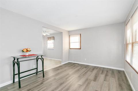 11065 Florence Ave, Saint Ann, MO 63074 photo 6