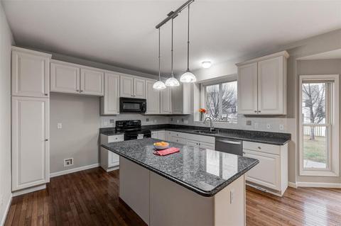 1337 Avondale Spg, Saint Peters, MO 63376 photo 5