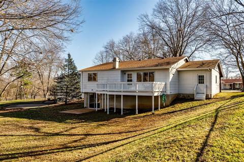 687 Woodrun Ct, Ballwin, MO 63021 photo 32