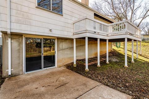 687 Woodrun Ct, Ballwin, MO 63021 photo 34