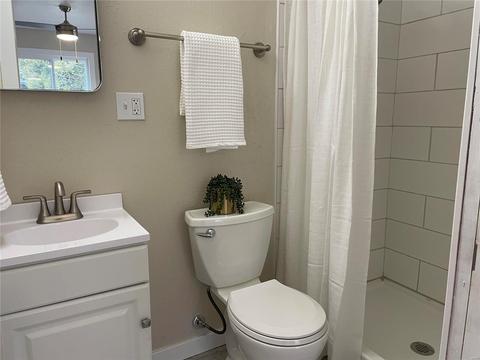 235 Warner Ct, Ballwin, MO 63021 photo 12