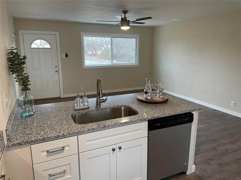 235 Warner Ct, Ballwin, MO 63021 photo 8