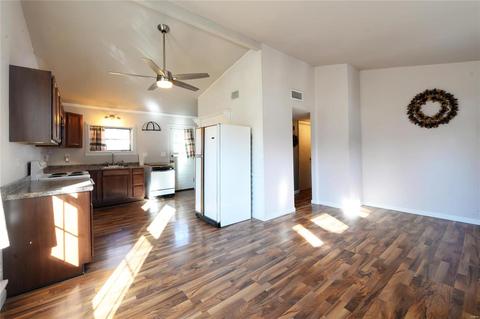 8034 Pilgrim Dr, Saint Louis, MO 63123 photo 12