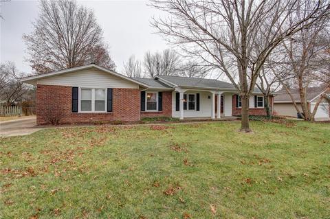 472 Cortequay Ct, Manchester, MO 63021 photo 2