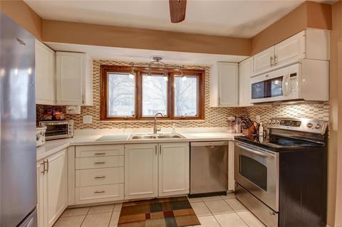 472 Cortequay Ct, Manchester, MO 63021 photo 14
