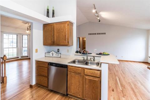 414 Dana Meadows Ln, Ballwin, MO 63021 photo 11