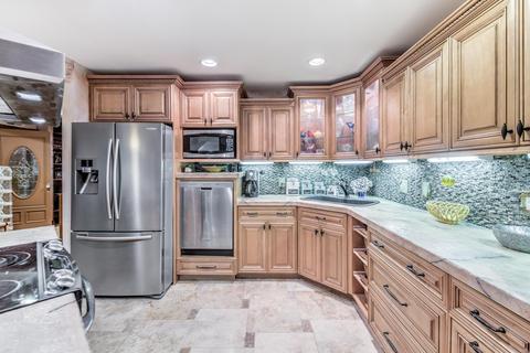 1574 Autumn Leaf Dr, Ballwin, MO 63021 photo 3