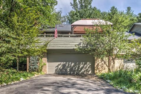1574 Autumn Leaf Dr, Ballwin, MO 63021 photo 1