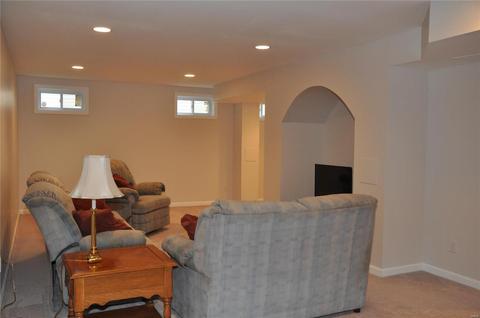 17245 Hilltop Ridge Dr, Eureka, MO 63025 photo 24
