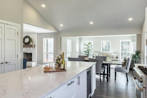 1223 Grey Fox Run, Weldon Spring, MO 63304 photo 16