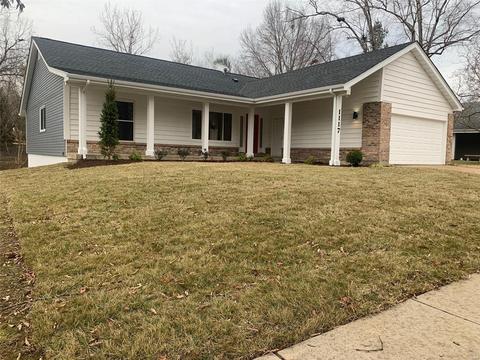 1117 Hollyberry Dr, Ballwin, MO 63021 photo 1
