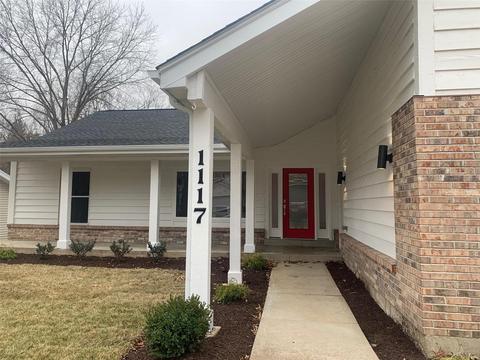 1117 Hollyberry Dr, Ballwin, MO 63021 photo 2