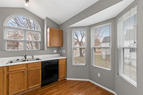 152 Cascade Cir, Ballwin, MO 63021 photo 9