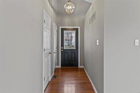 152 Cascade Cir, Ballwin, MO 63021 photo 4