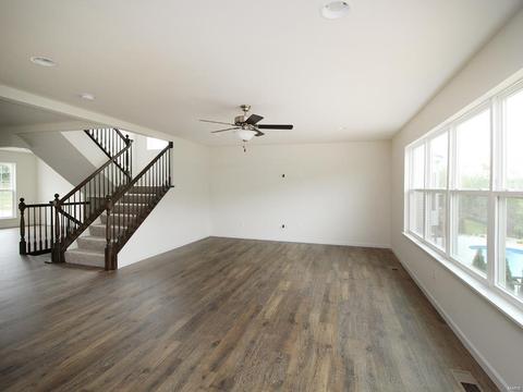 1151 Patchwork Flds, Chesterfield, MO 63005 photo 2