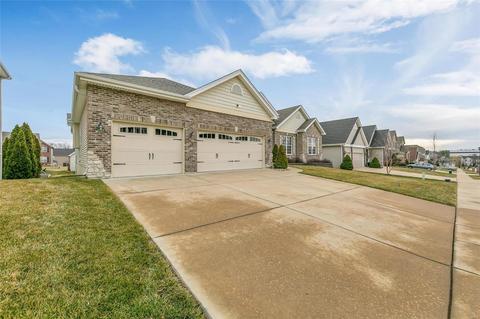 706 Cooper Way Dr, O'fallon, MO 63368 photo 4