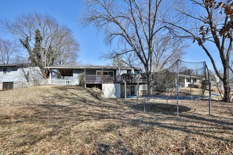 504 Blazedwood Dr, Ballwin, MO 63021 photo 20