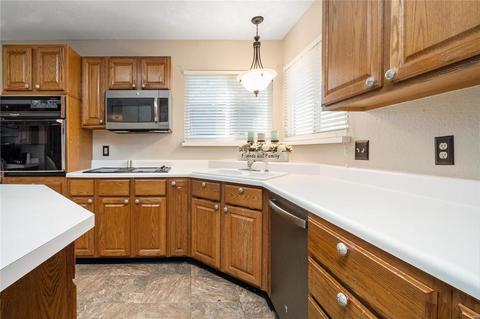 15 New Haven Ct, Weldon Spring, MO 63304 photo 19