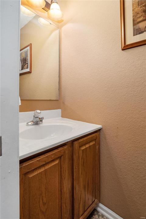 15 New Haven Ct, Weldon Spring, MO 63304 photo 20