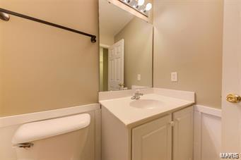 819 Wayland, O'fallon, MO 63366 photo 3