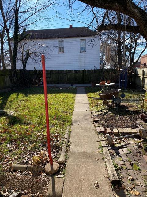 200 E Davis St, Saint Louis, MO 63111 photo 15