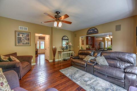 17293 Hilltop Ridge Dr, Eureka, MO 63025 photo 5