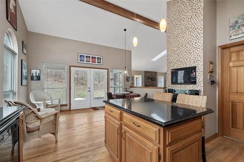 15931 Forest Vly, Ballwin, MO 63021 photo 12