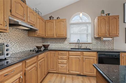 15931 Forest Vly, Ballwin, MO 63021 photo 11