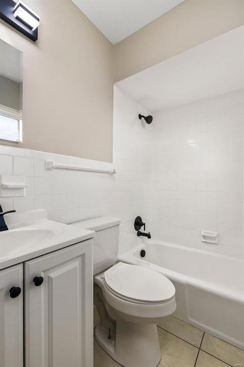 504 Vine St, O'fallon, MO 63366 photo 8