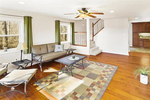 649 Castlecliff Rd, Ballwin, MO 63021 photo 3