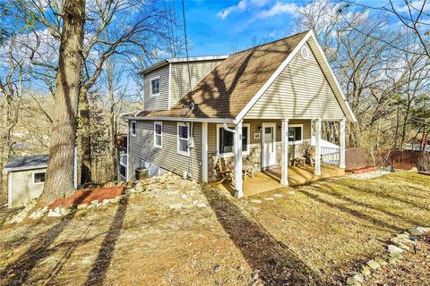 649 Castlecliff Rd, Ballwin, MO 63021 photo 2