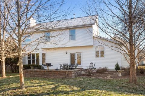 559 Arbor Mdw, Ballwin, MO 63021 photo 36