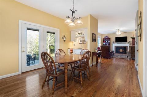 559 Arbor Mdw, Ballwin, MO 63021 photo 13