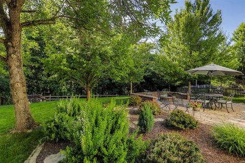 559 Arbor Mdw, Ballwin, MO 63021 photo 34