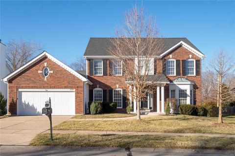 559 Arbor Mdw, Ballwin, MO 63021 photo 1