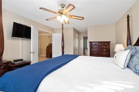 559 Arbor Mdw, Ballwin, MO 63021 photo 20