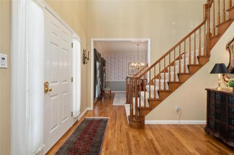 559 Arbor Mdw, Ballwin, MO 63021 photo 3
