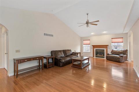 50 Sinclair Ct, O'fallon, MO 63366 photo 5
