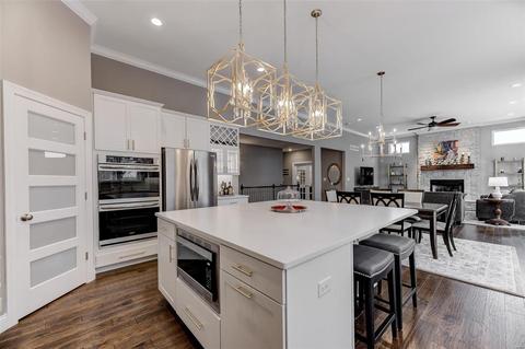8 Lone Cedar Ct, Saint Charles, MO 63301 photo 9