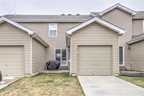 469 Wild Oak Dr, O'fallon, MO 63368 photo 2